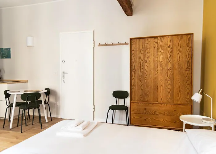 Apartament Youhosty - Ticinese 2