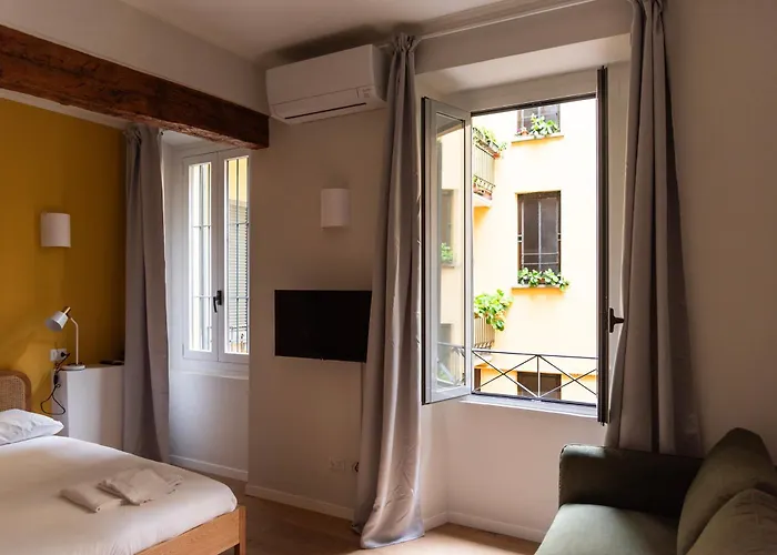 Apartament Youhosty - Ticinese 2